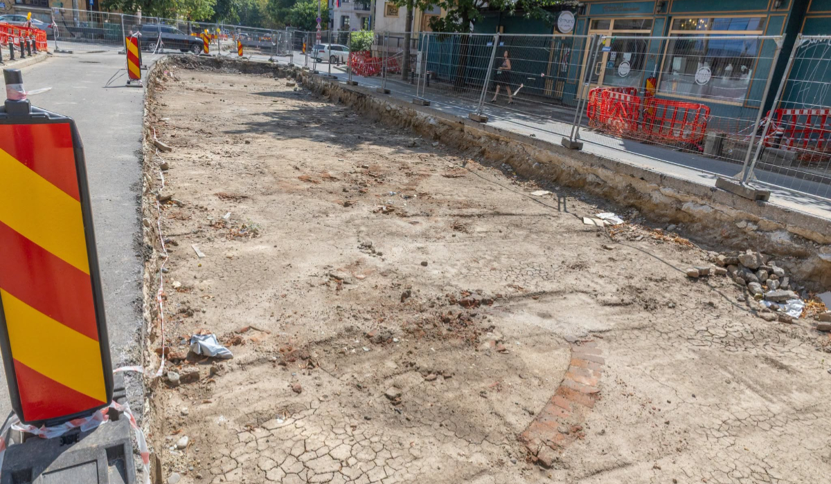 Lucrările pentru reabilitarea unei linii de tramvai din București, întrerupte după ce au fost descoperite posibile ruine medievale