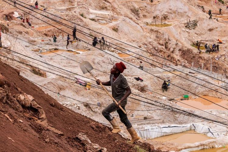 US sanctions Congo militias, Hong Kong exporters over smuggled minerals