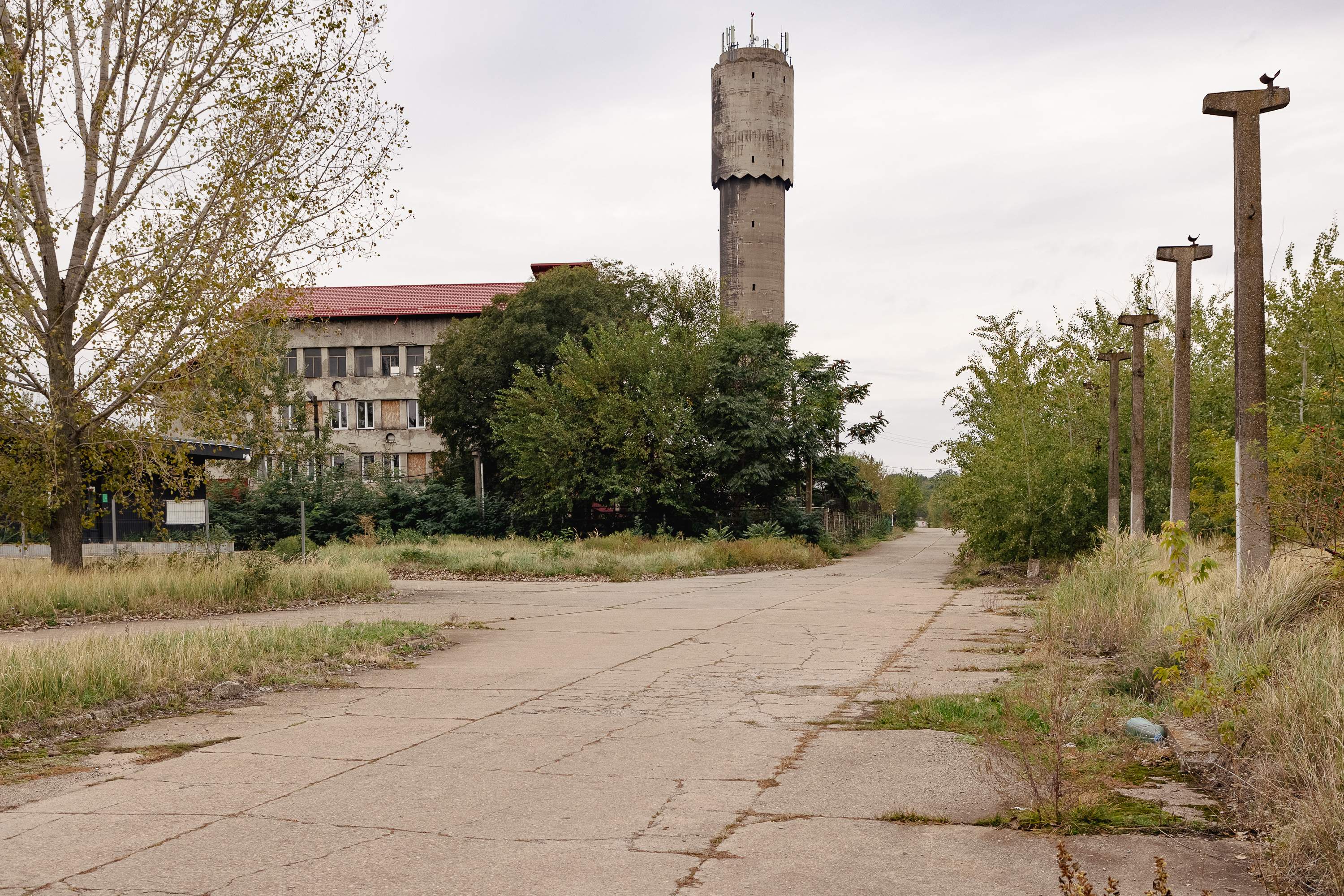 Cernobîlul de la Valea Călugărească, Prahova. Autoritățile și-au dat acordul pentru un mare depozit de gunoi lângă munții de deșeuri industriale. „Roșia Montană se mută la noi!”