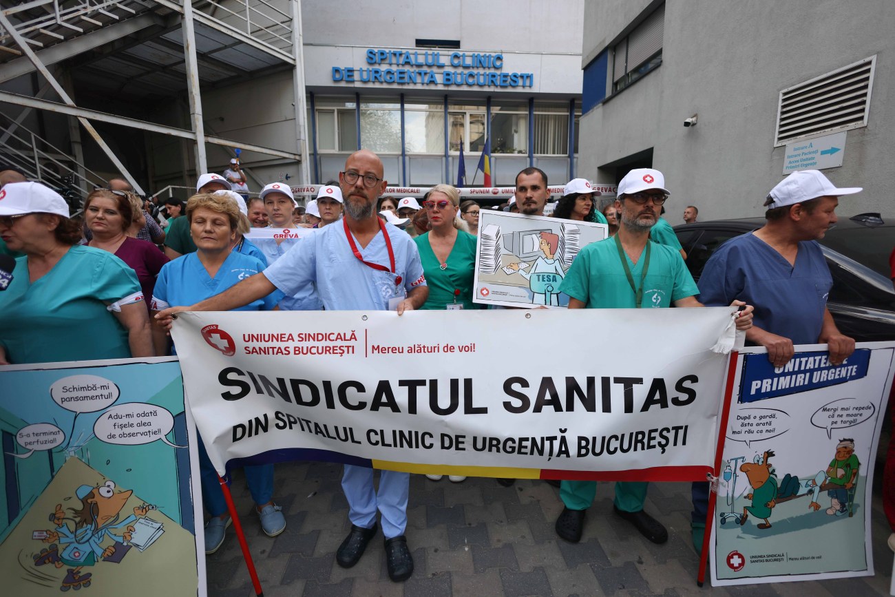Ilie Bolojan deblochează peste 6.800 de posturi în sănătate, cu aproximativ 10% mai puțin față de cât a propus Ministerul Sănătății. Greva continuă