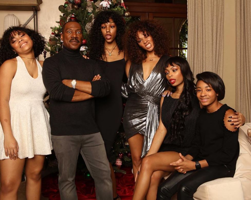 GALERIE FOTO| Fotografie de colecție. Eddie Murphy alături de cei 10 copii ai săi
