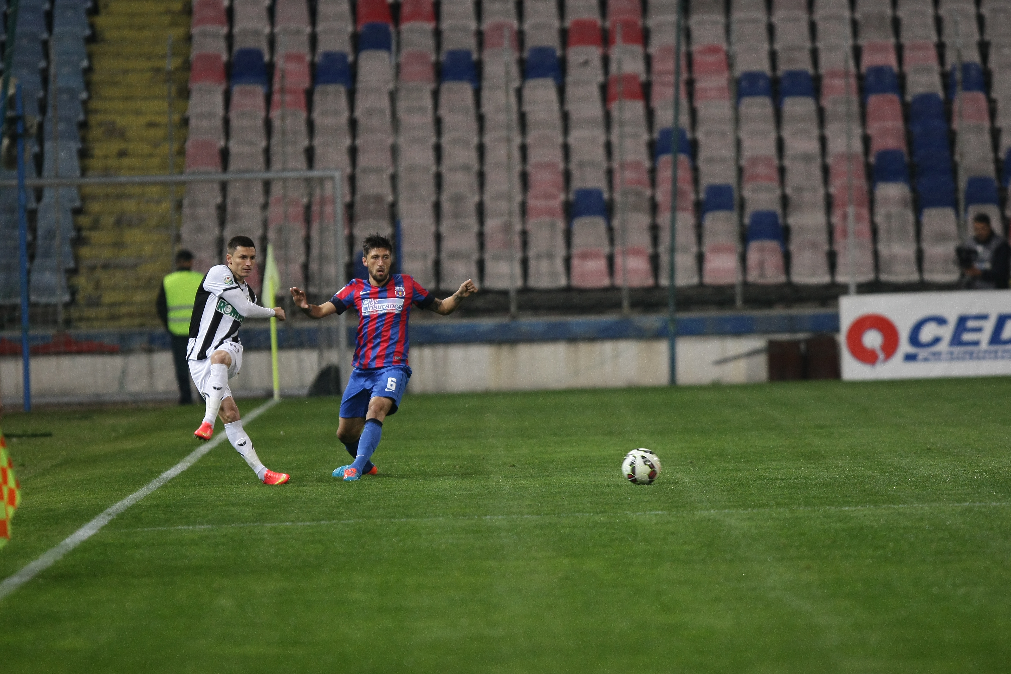 GALERIE FOTO & VIDEO/ Liga I: Steaua - ”U” Cluj 4-1. Încă un festival stelar