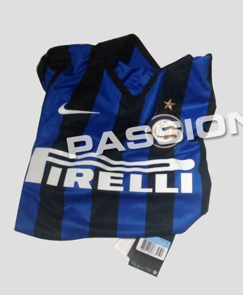 Inter Milano se întoarce în timp! Noile tricouri ale nerazzurrilor seamănă cu cele din sezonul 1964/1965 / GALERIE FOTO