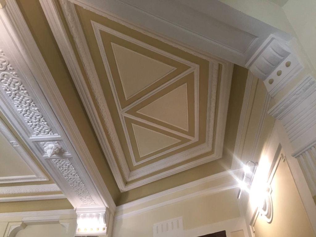 REPORTAJ/Palatul Apelor din Timișoara și-a recăpătat în sfârșit strălucirea de acum un secol, după lucrări care au durat 8 ani