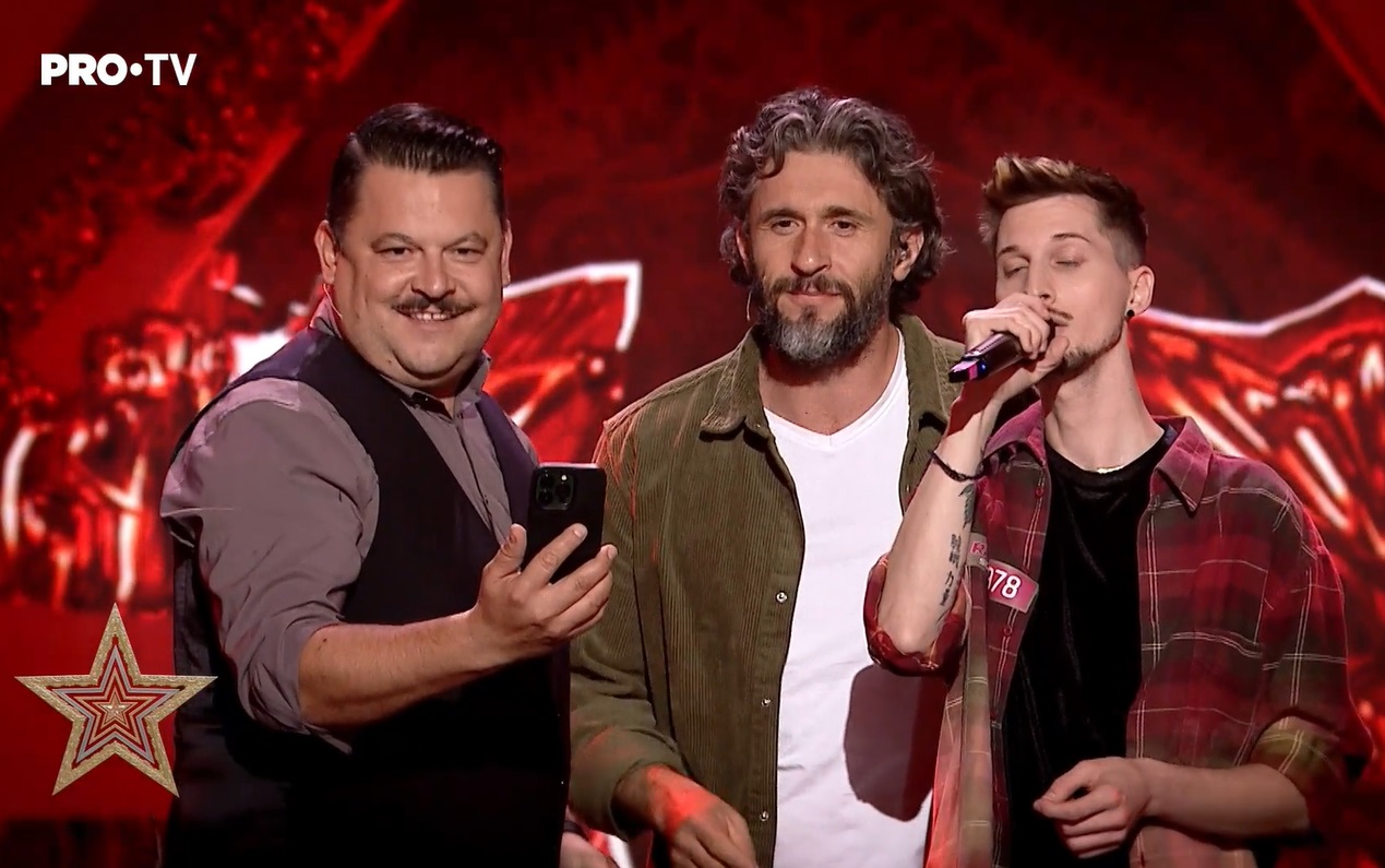 Mihai Bobonete și Dragoș Bucur, show la „Românii au talent”. Au cântat și dansat pe scenă, pe una dintre melodiile Andrei