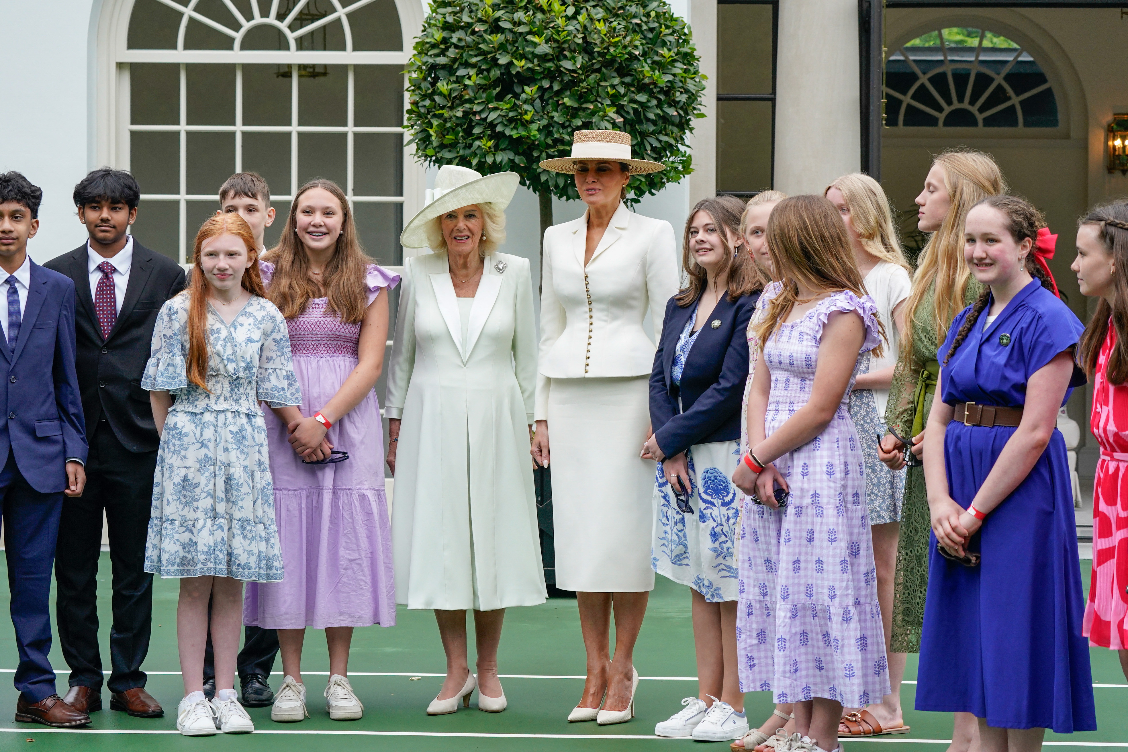 Cum au apărut regina Camilla și Melania Trump la Casa Albă. Și-au asortat ținutele două zile la rând