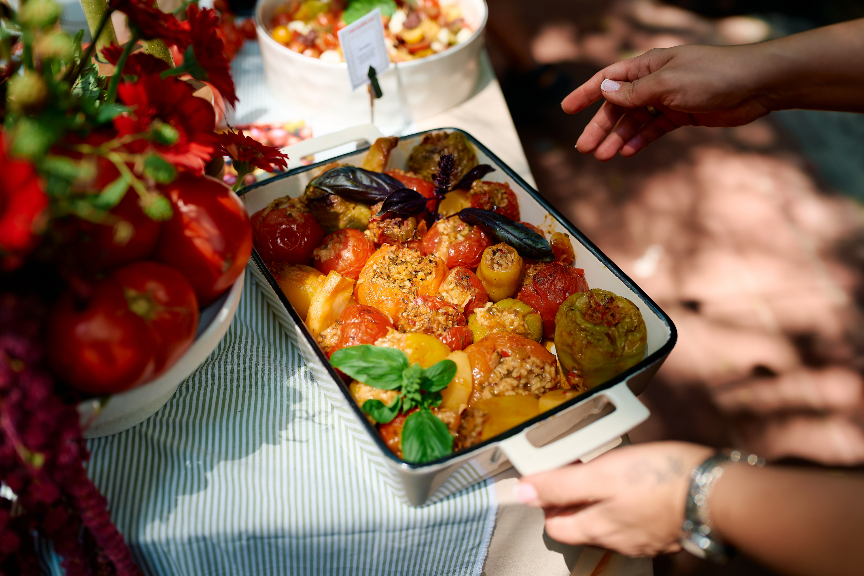 Cum a devenit o simplă roșie vedeta unui festival gastronomic. „Tomata românească are un gust pe care nu l-am găsit nicăieri în Europa”