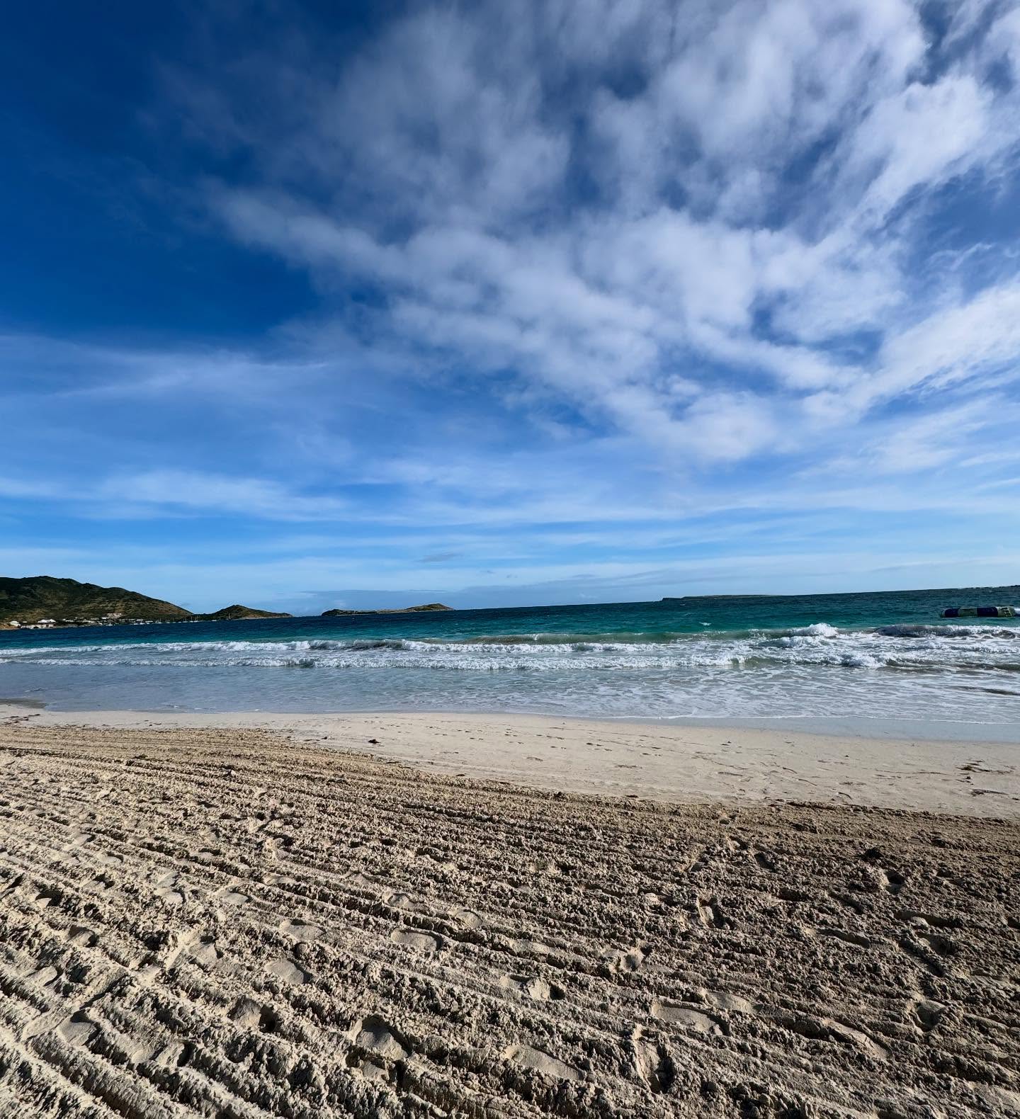 Ce s-a întâmplat când Irina Fodor și soțul Răzvan au ajuns în vacanță în Sint Maarten: „De câteva luni ne facem tot felul de planuri, mai citim despre destinație”