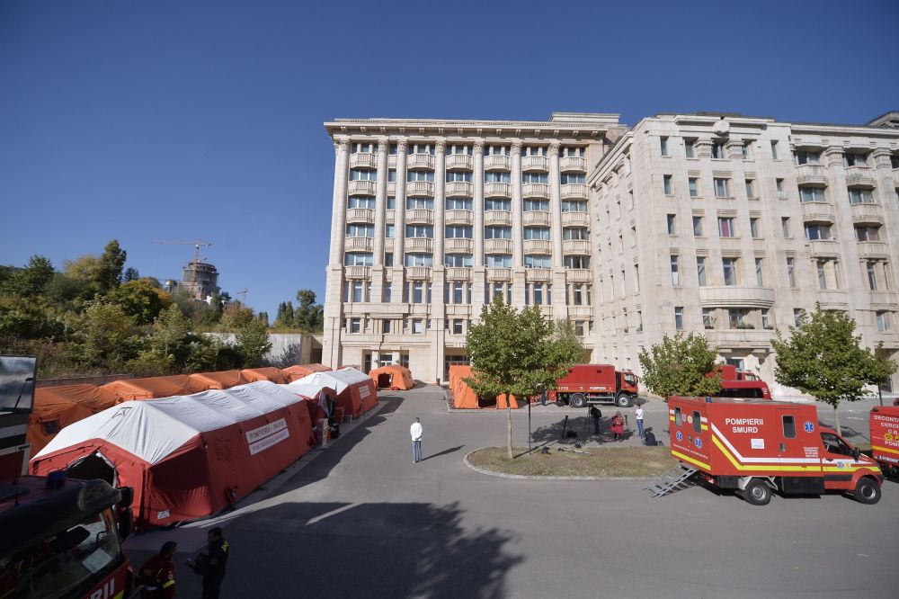 Prima zi a celui mai amplu exercițiu de simulare a unui cutremur în România. Scenariu: seism de 7,5 grade pe scara Richter, 450 de persoane decedate. Cum ar reacţiona autorităţile (FOTO&VIDEO)