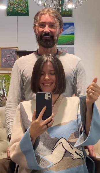 Imagini cu Anca Lungu, după ce și-a schimbat look-ul. Fosta prezentatoare TV s-a tuns scurt și e de nerecunoscut