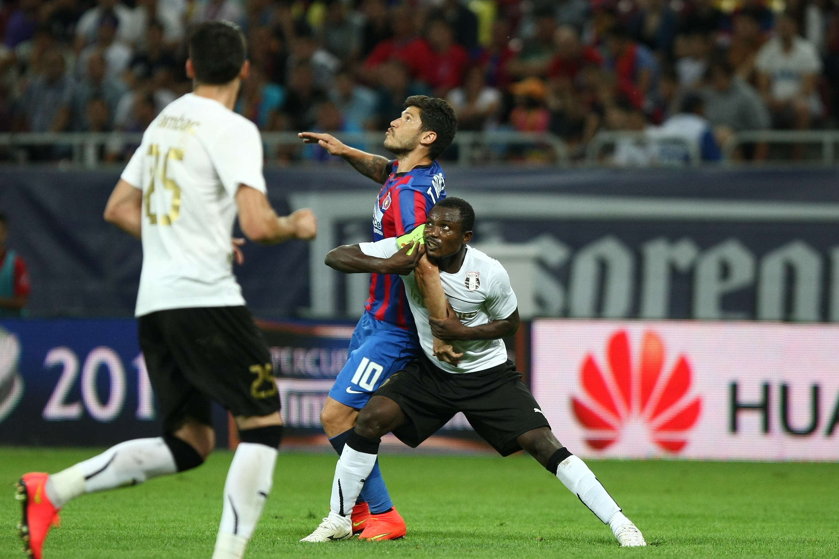 GALERIE FOTO / SUPERCUPA: STEAUA - ASTRA 1-1 (3-5 la penalty-uri)