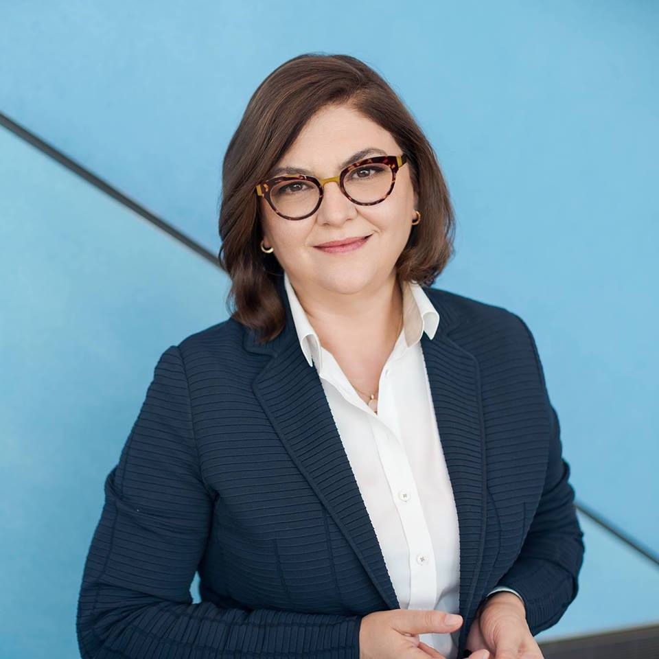Cum arată soția lui Crin Antonescu și cu ce se ocupă. Adina Vălean a spus la TV ce soțul ei nu voia să se afle: „Este ca un foc de paie”