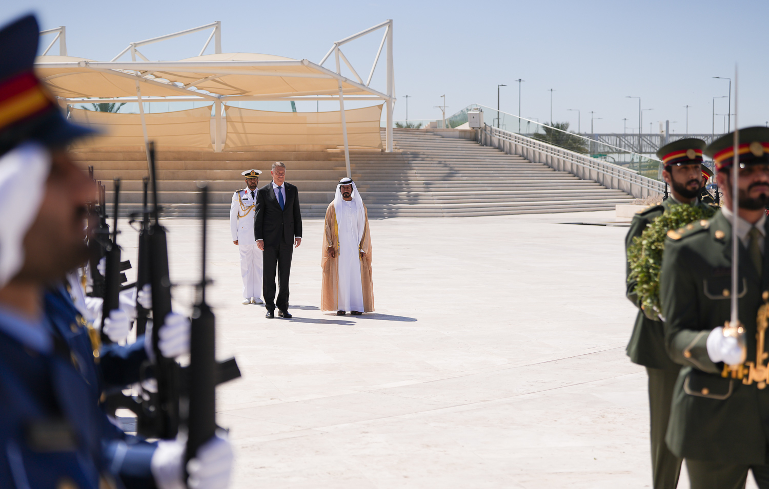 Klaus Iohannis, în Emiratele Arabe. Primele obiective turistice vizitate de președinte