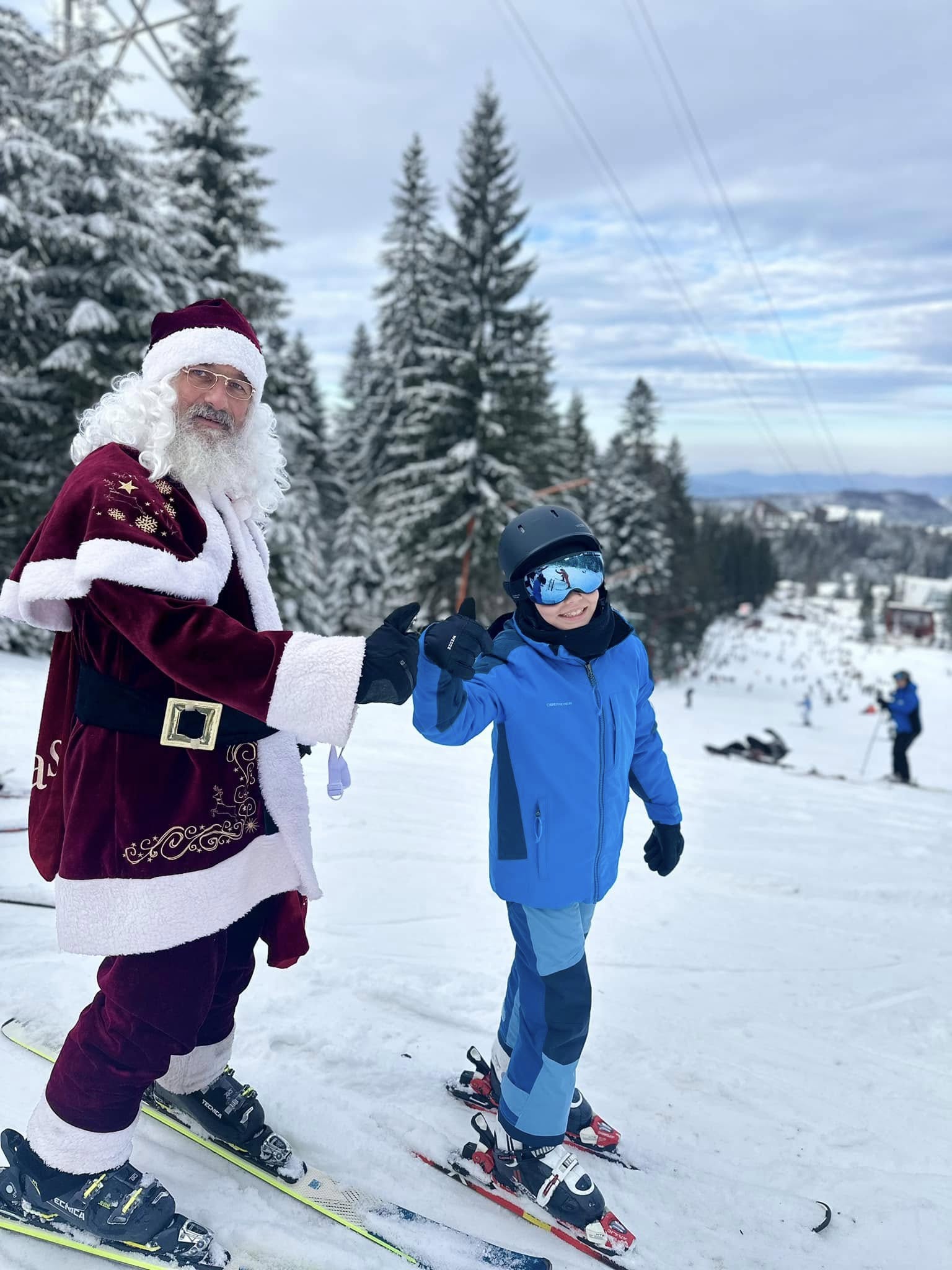 Imagini rare cu cei trei copii ai Valentinei Pelinel și ai lui Cristi Borcea. Omul de afaceri a slăbit 12 kilograme