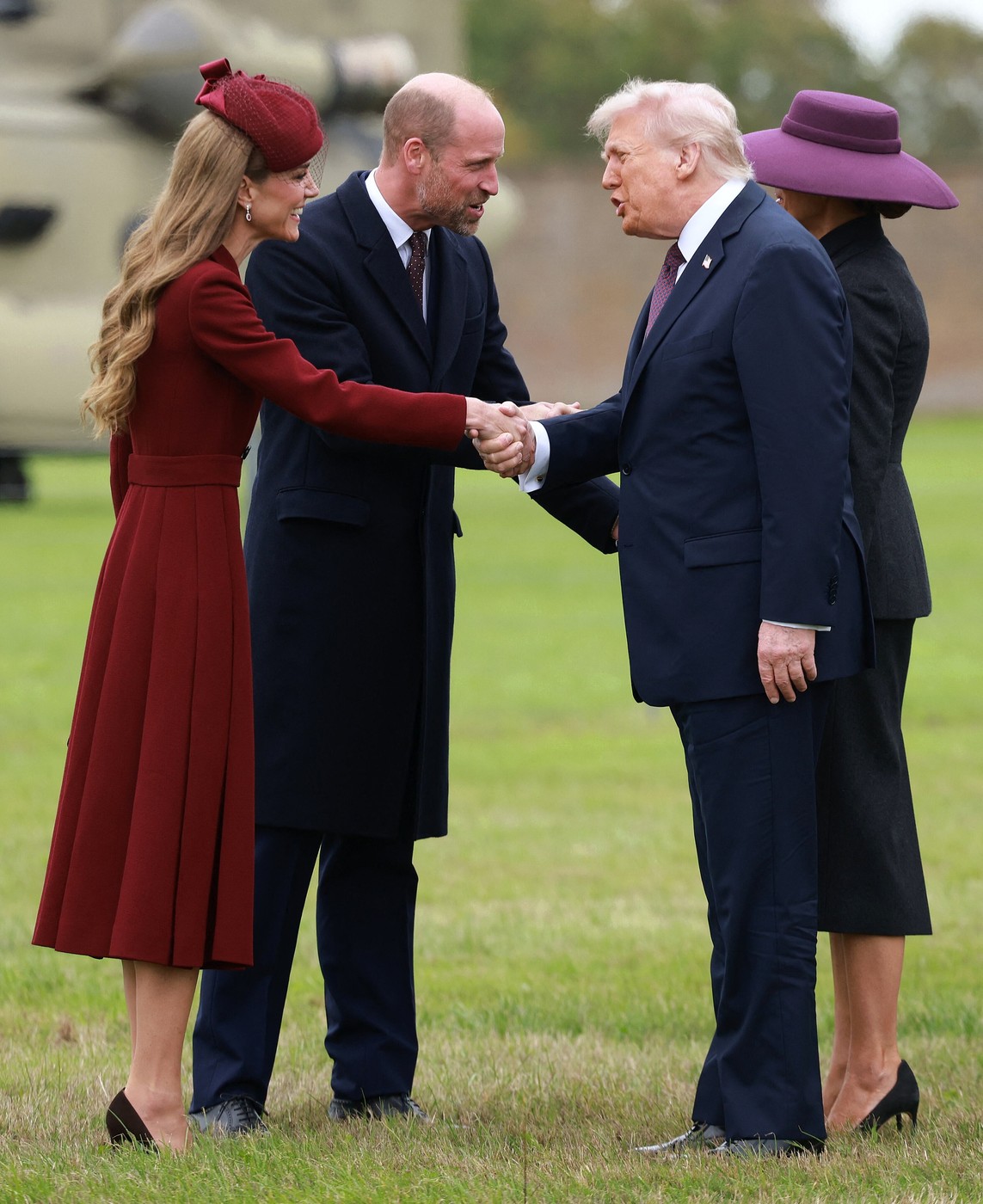 Gafa pe care Donald Trump a făcut-o la întâlnirea cu Kate Middleton. Moment stânjenitor pentru soția sa, Melania