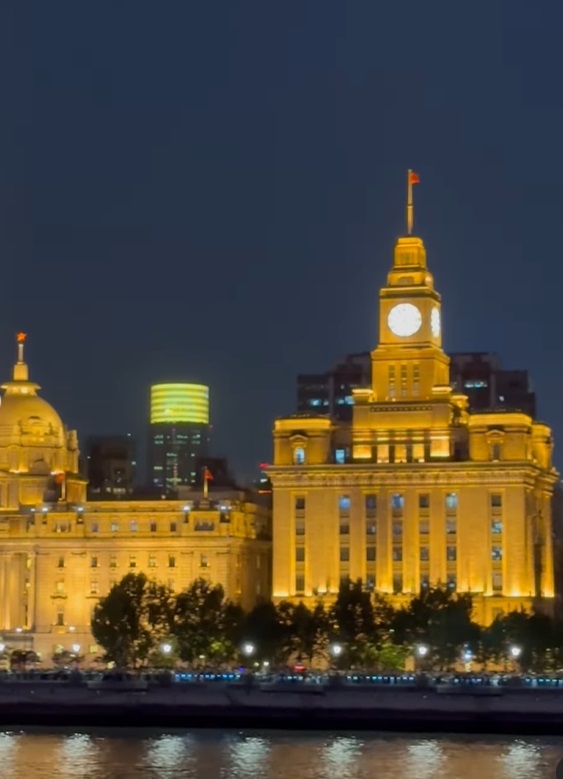 Imagini din vacanța lui Răzvan Simion cu Daliana Răducan. Unde au călătorit timp de două săptămâni: „Patru orașe, multe zboruri interne”