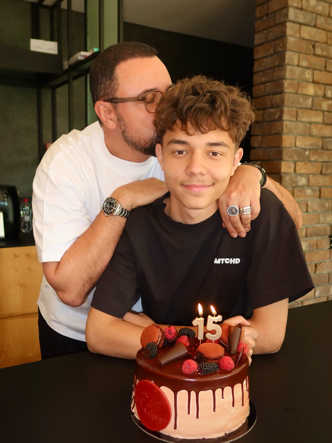 Mesajul special pe care Andra și Cătălin Măruță l-au postat pe internet în ziua în care David a împlinit 15 ani: „Să rămâi mereu așa”