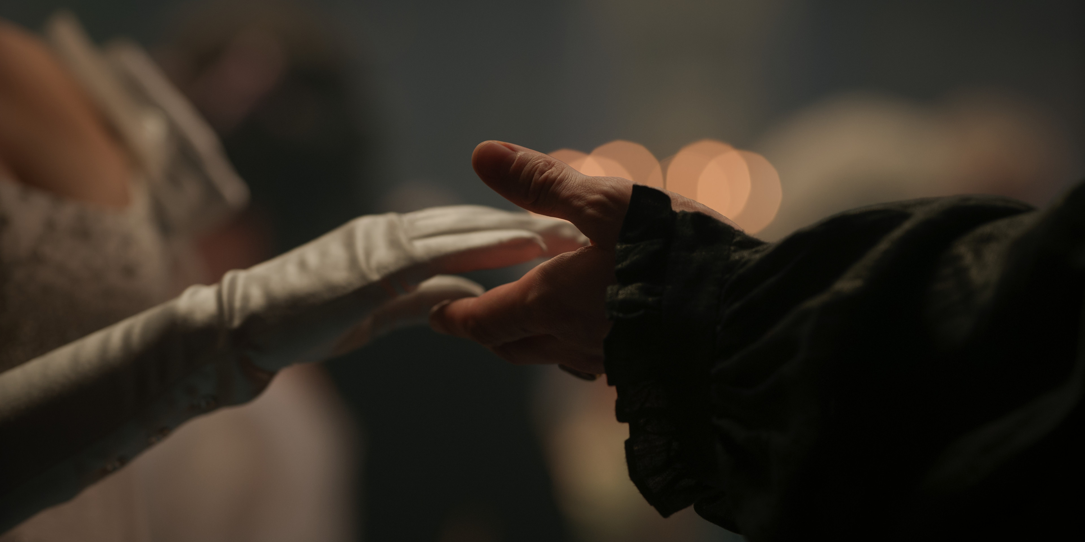 Netflix a anunțat când apare cel de-al patrulea sezon al serialului „Bridgerton”. Va fi lansat în două părți