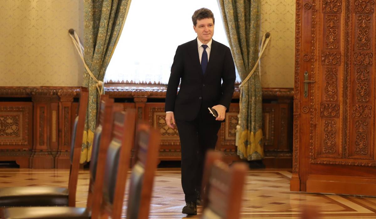 Consultări tensionate la Cotroceni după căderea Guvernului Bolojan: PNL și USR refuză orice alianță cu PSD