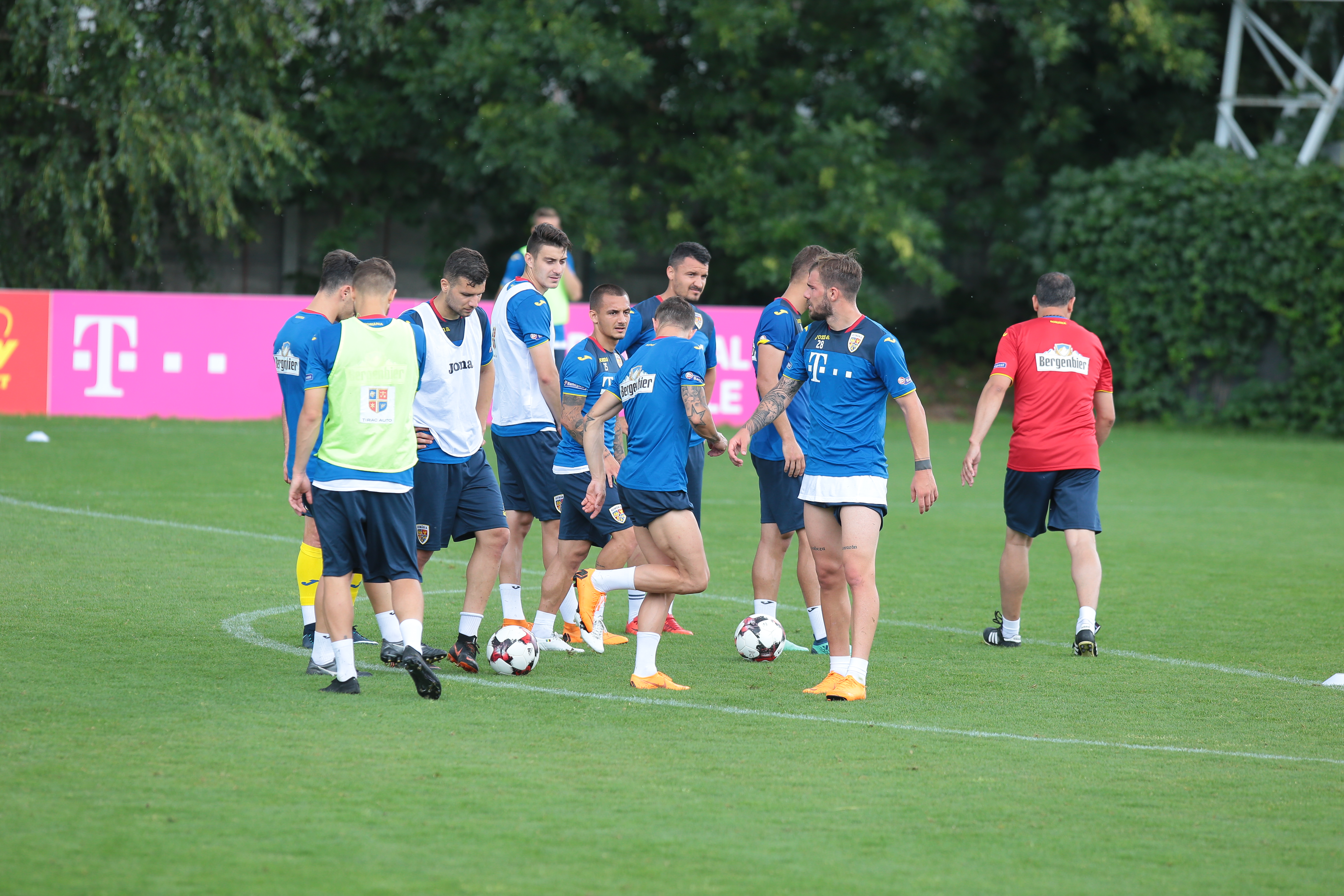 Amical România - Finlanda 2-0. Lobonț a intrat în minutul 87. ”Pisica” s-a retras victorioasă | FOTO & VIDEO