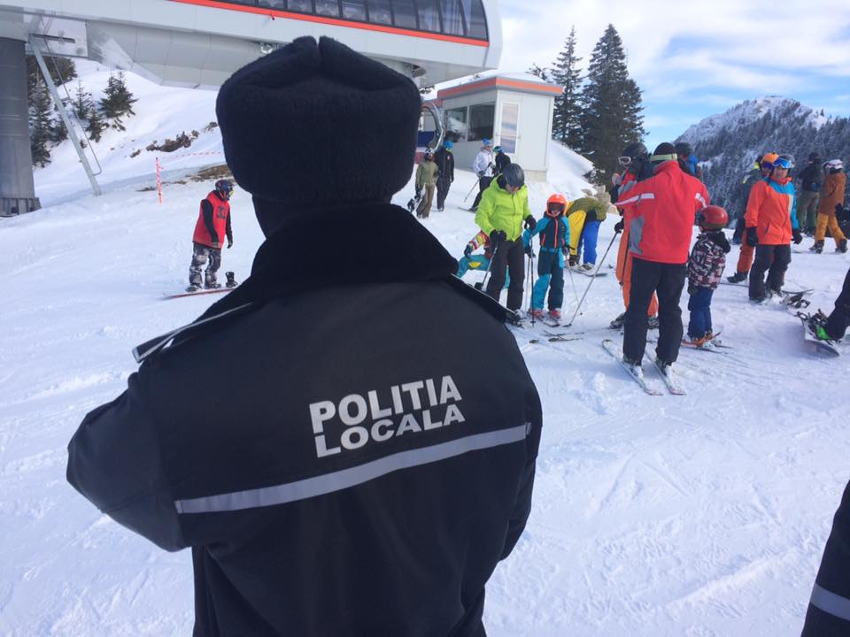 Ce amenzi primesc cei care nu respectă regulile pe pârtiile din Poiana Braşov. Peste 300 de turişti s-au rănit pe pârtii/FOTO