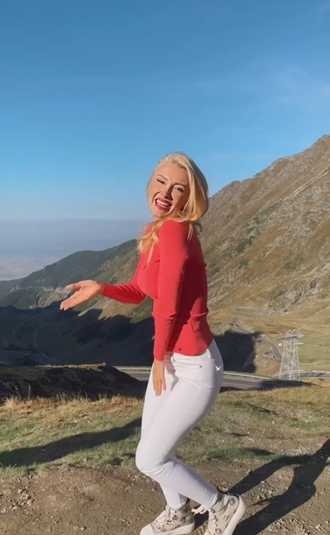 Andreea Bălan și Victor Cornea, escapadă la munte. Gestul făcut de sportiv pentru iubita lui celebră