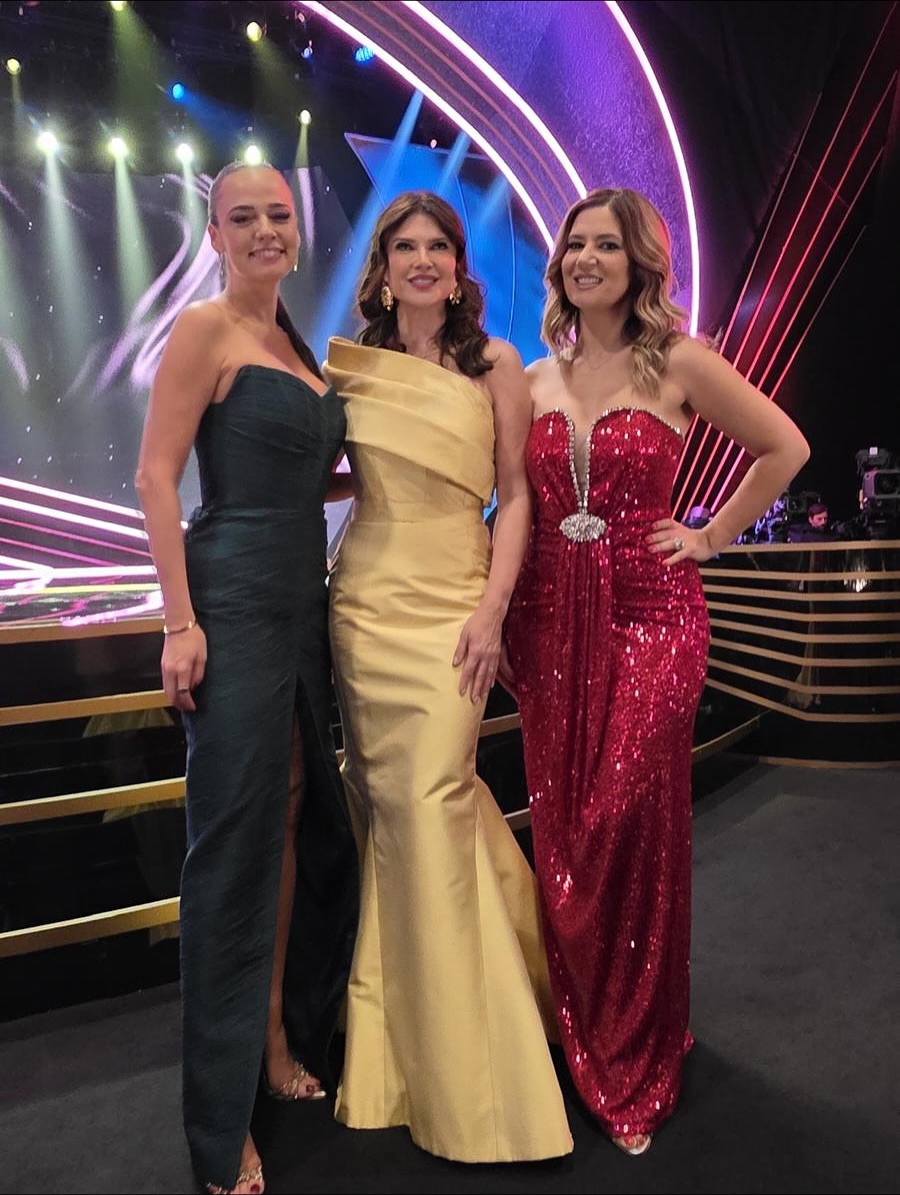 Mihaela Rădulescu nu mai ține doliu. Unde apare alături de Andreea Esca, Iulia Vântur și alte vedete: „Mă bucur să o văd zâmbind”