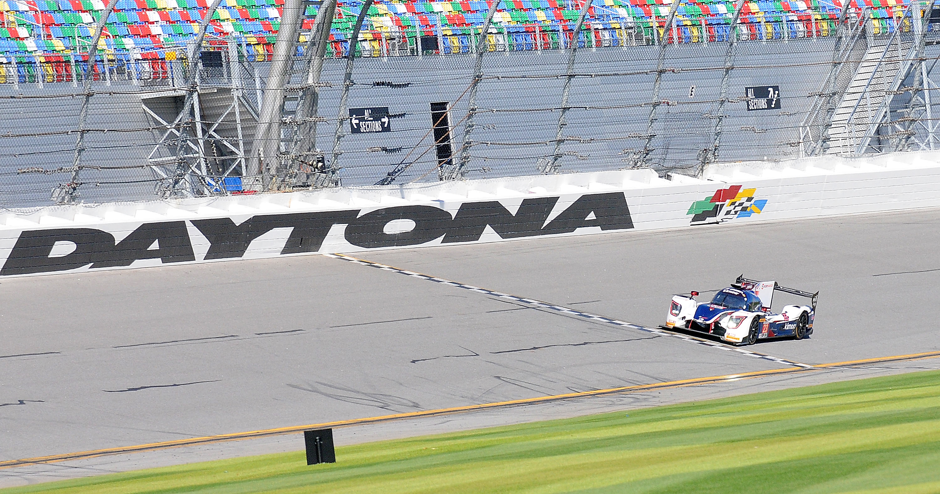 Echipa lui Fernando Alonso a câștigat cursa de 24 de ore de la Daytona