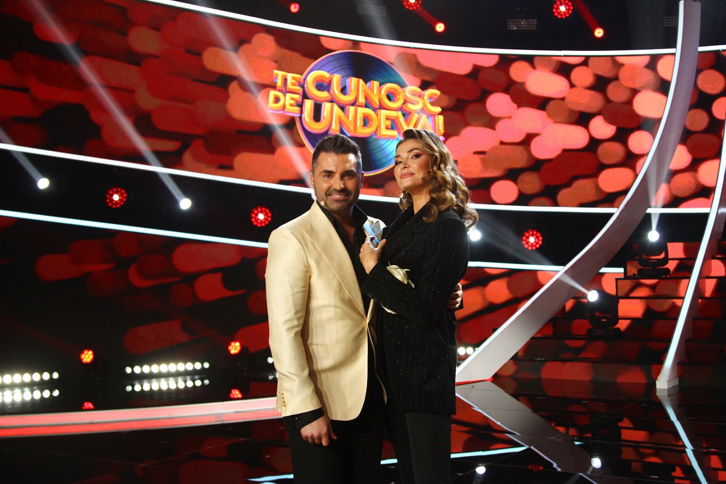 Nicole Cherry, moment spectaculos pe scena de la „Te cunosc de undeva!”. A venit în lenjerie intimă la TV