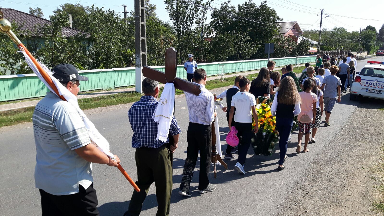 Botoşăneanca decedată în timpul cutremurului din Italia, înmormântată în satul natal! GALERIE FOTO&VIDEO