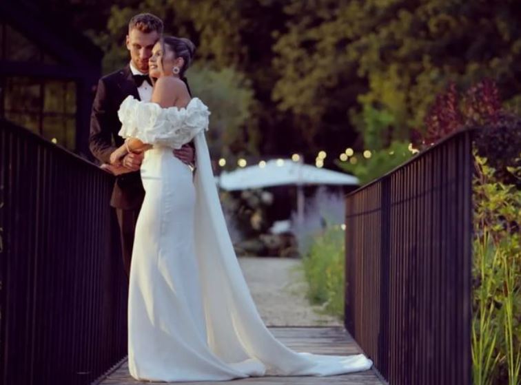 Mesajul transmis de Vanessa, soția lui Denis Drăguș, după ce fotbalistul a înscris golul decisiv în meciul Lituania - România: „Ești eroul nostru”