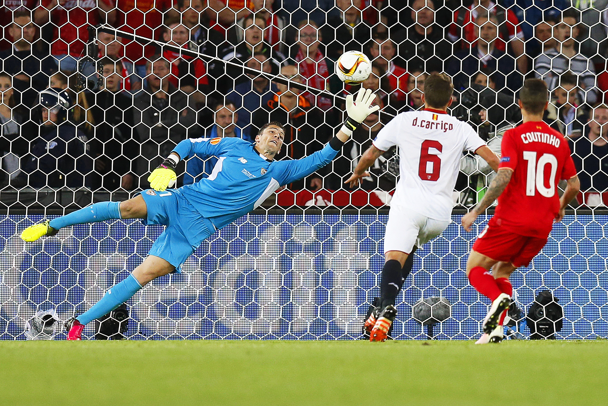 Finala Ligii Europa: FC Liverpool - FC Sevilla 1-3. Andaluzii sunt în legendă! Au câștigat trofeul pentru a treia oară la rând! / GALERIE FOTO & VIDEO