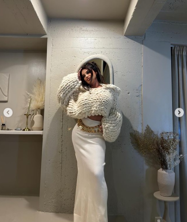 Imaginea postată de Claudia Iosif pe Instagram, de Crăciun. Fanii au crezut că s-a împăcat cu Dorian Popa