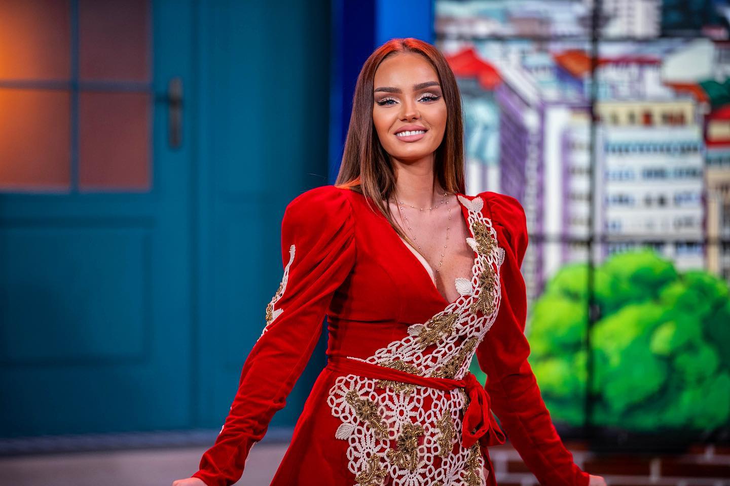Reacția Mariei Constantin după ce un fan i-a zis că seamănă cu Bianca Drăgușanu: „Nu uitați vârsta pe care o are, 42 sau 43 de ani”