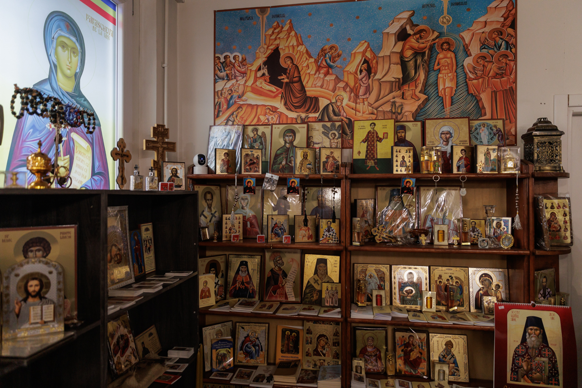 Mica unire din Italia a României cu Basarabia, în biserica de lângă Veneţia ridicată pe locul unui fost atelier auto