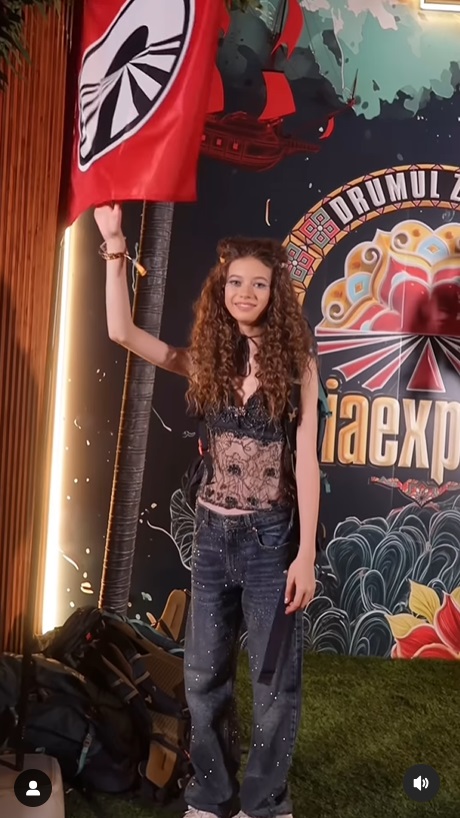 Cum a apărut Iulia Albu cu fiica Mikaela la festivalul Summer Well. Fanii au reacționat: „Ești atât de frumoasă Mikaela, semeni cu mama ta”