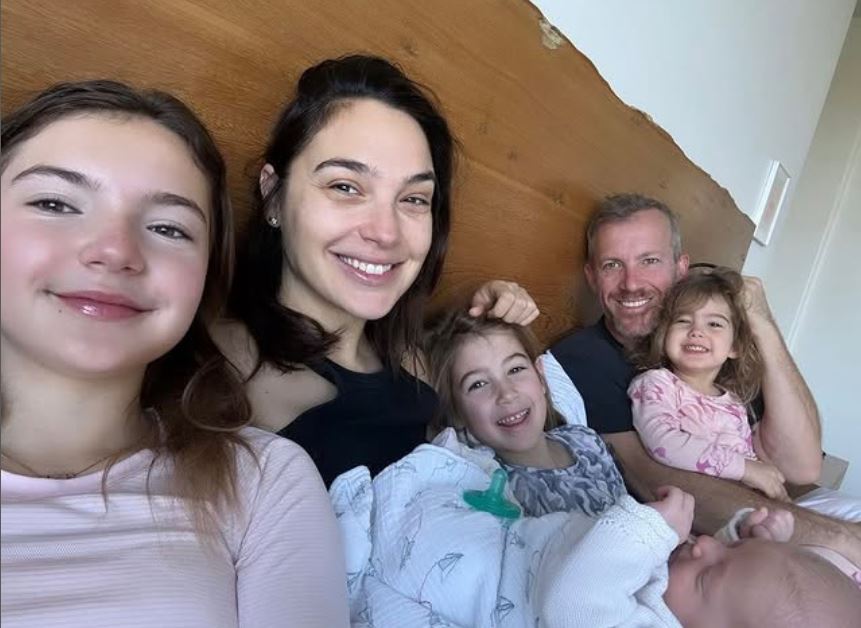 Gal Gadot, diagnosticată cu cheag de sânge la creier, a suferit o operație de urgență în luna a opta de sarcină