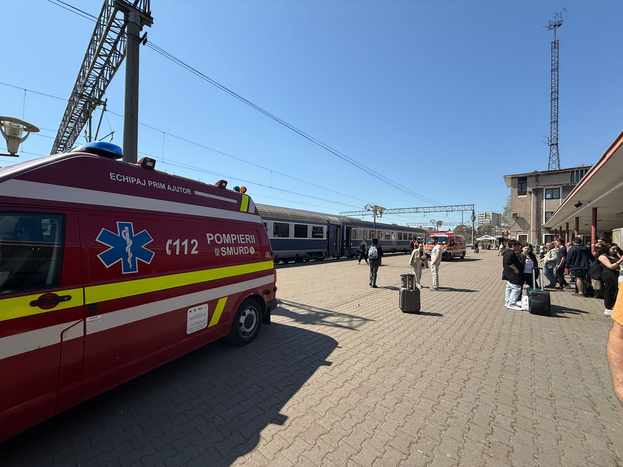 Două trenuri s-au lovit în Gara CFR Constanța. Planul roșu, dezactivat. Câte persoane au fost duse la spital