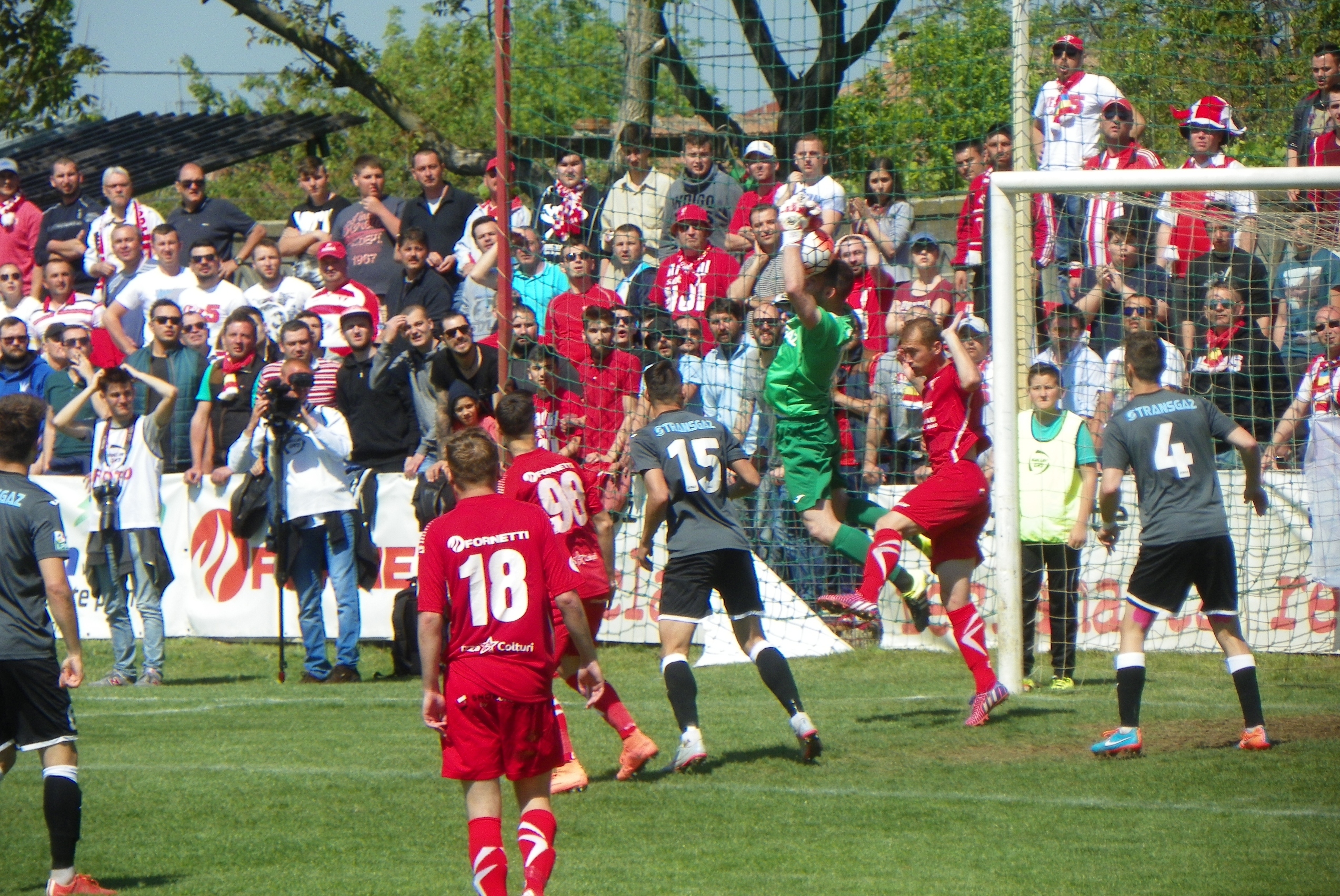 Liga 2, play-off și play-out. La Arad, remiză în meciul zilei, între Bătrâna Doamnă și Gaz Metan. Rezultate