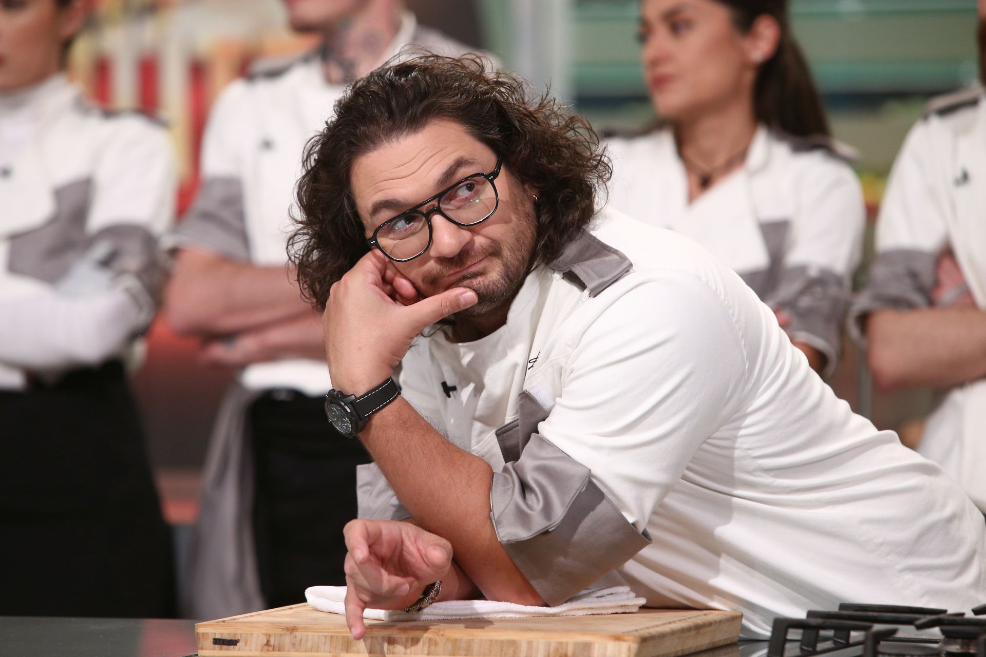Mesajul lui Florin Dumitrescu, după ce au fost anunțați noii jurați de la „Chefi la cuțite”: „Mă gândesc cum să fac să recuperez niște datorii”
