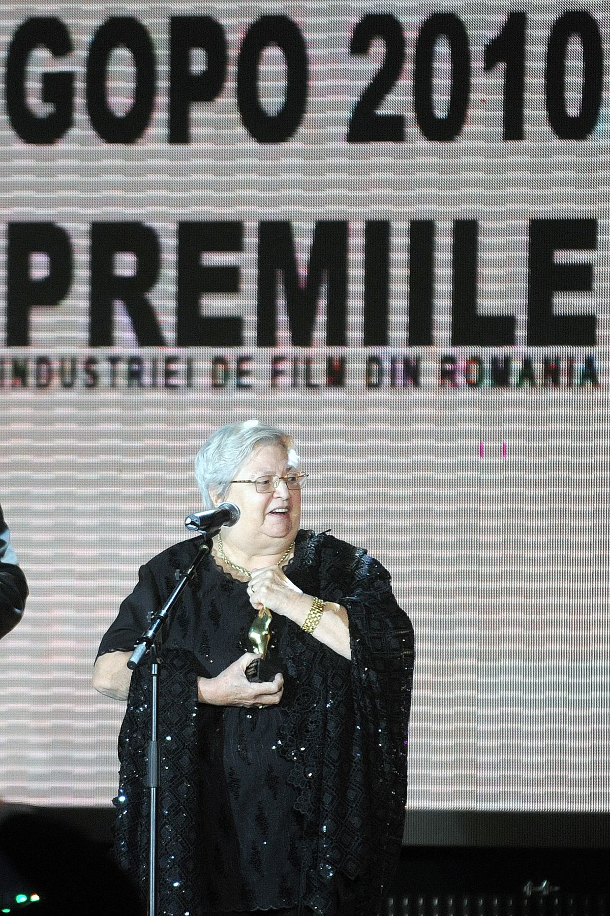 Draga Olteanu Matei - viața în imagini. Fotografii inedite din tinerețea actriței