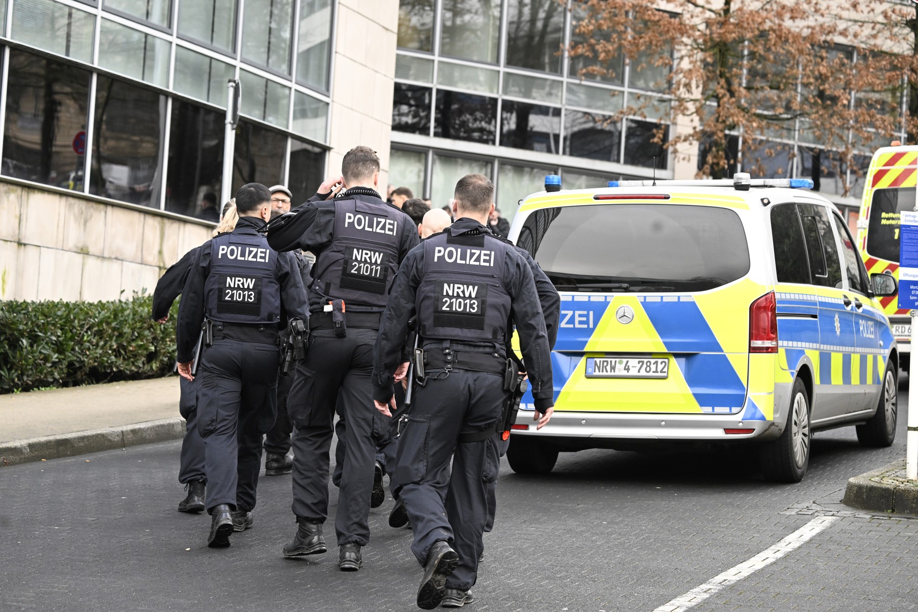 Atac cu cuțitul la o școală din Germania: Mai mulți elevi, răniți de colegul lor. Suspectul a fost reținut