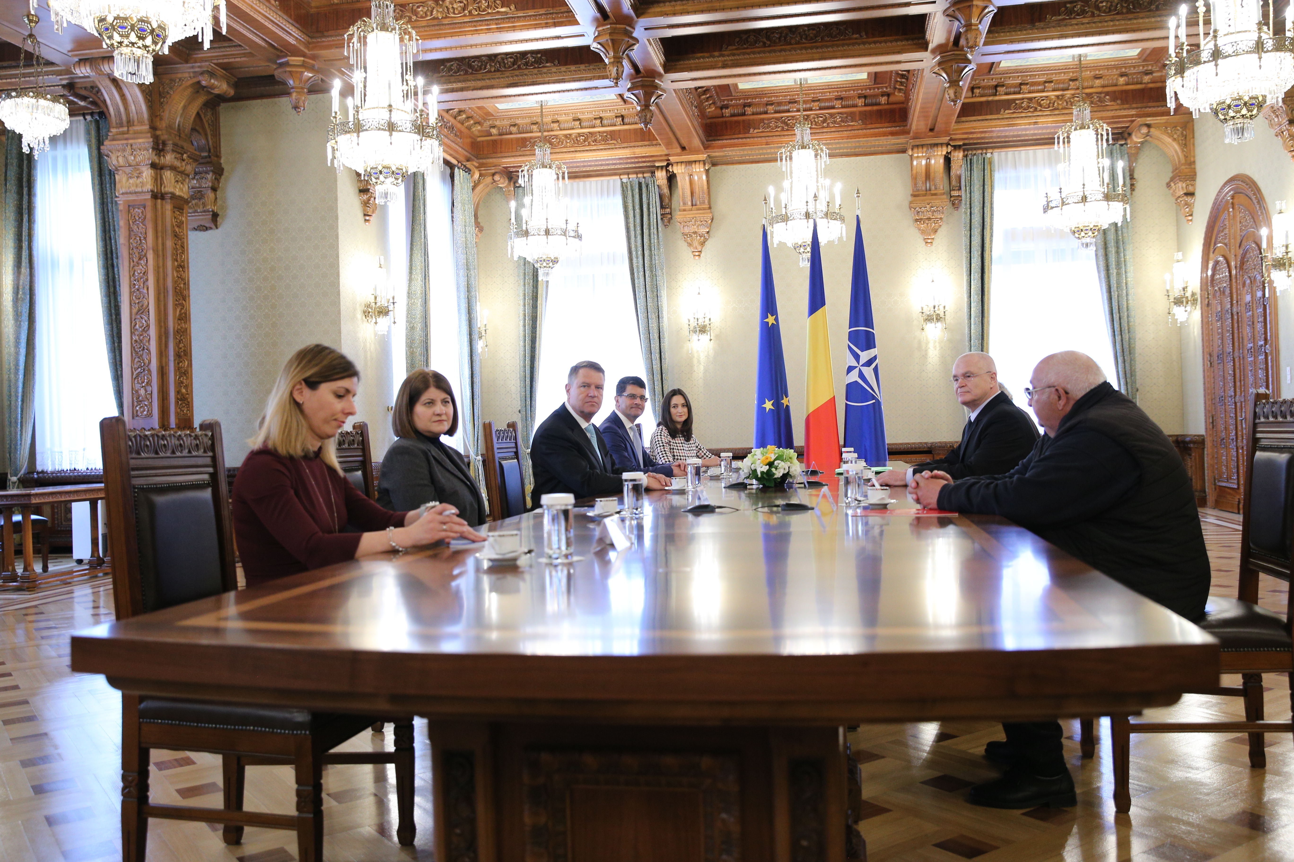 VIDEO | Consultarea preşedintelui cu PSD s-a încheiat. Iohannis: "Românii sunt îngrijorați, se tem că PSD va subjuga politic justiția"