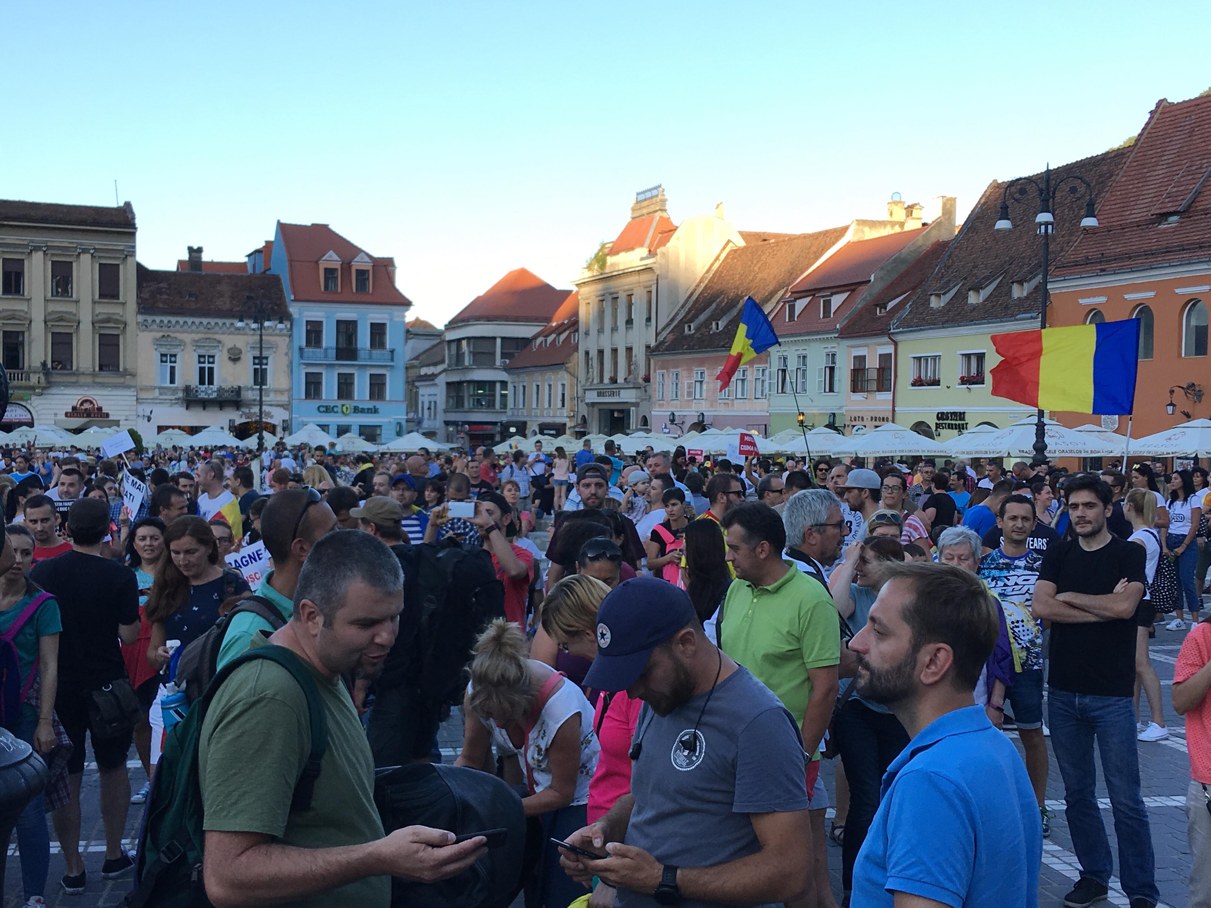 Manifestații de amploare pentru susținerea Mitingului Diasporei de la București în Sibiu, Braşov, Iaşi şi Bistriţa și Timișoara