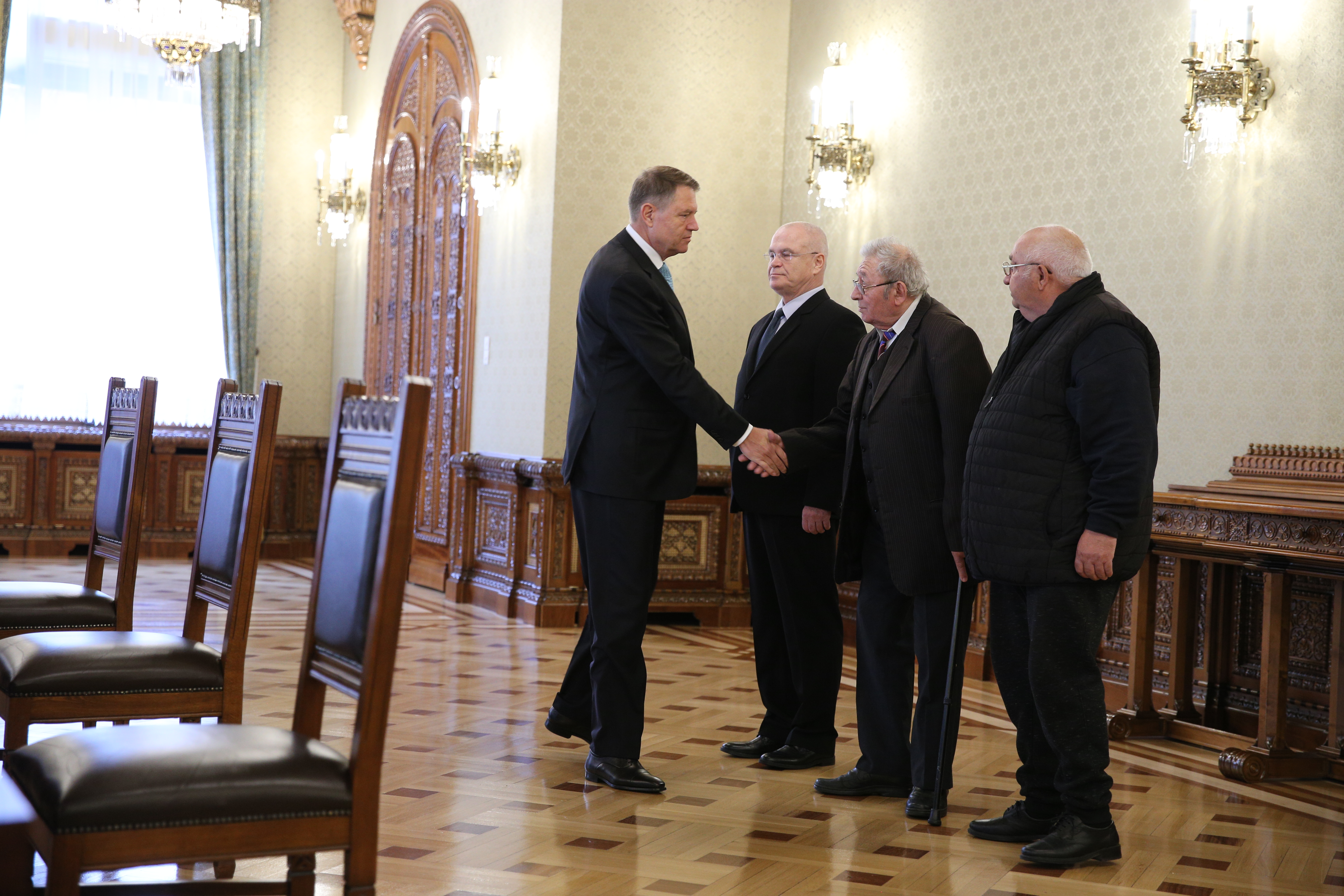 VIDEO | Consultarea preşedintelui cu PSD s-a încheiat. Iohannis: "Românii sunt îngrijorați, se tem că PSD va subjuga politic justiția"