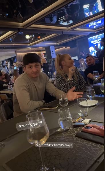 Anamaria Prodan a sărbătorit victoria lui Ronald Gavril. Impresara a dat bani la lăutari pentru iubitul ei: „Este viața mea”