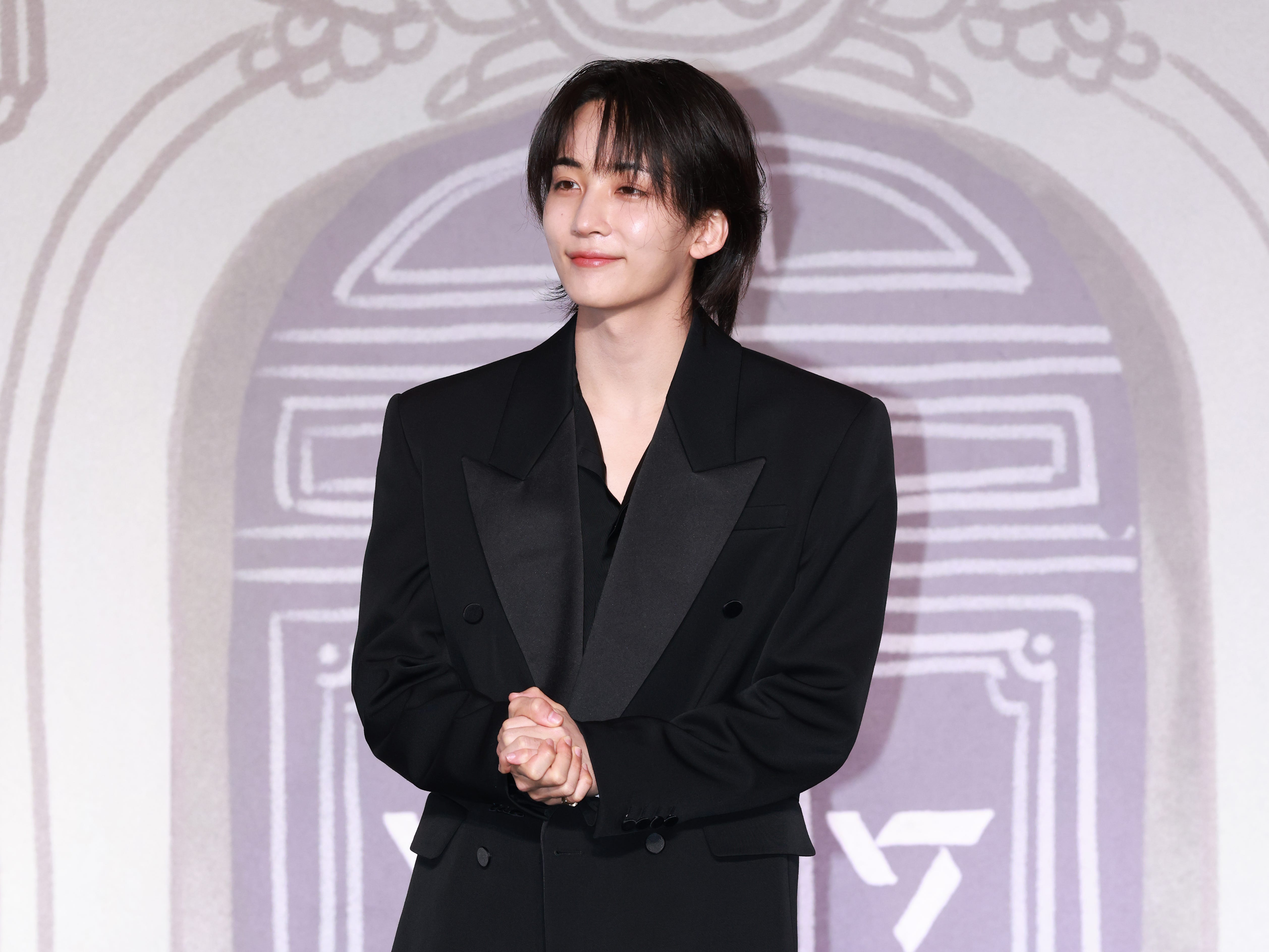 Seventeen's Jeonghan is back in K-pop life after years on hiatus