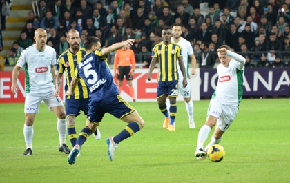 Cu Torje titular, Konyaspor a remizat cu Fenerbahce / GALERIE FOTO&VIDEO