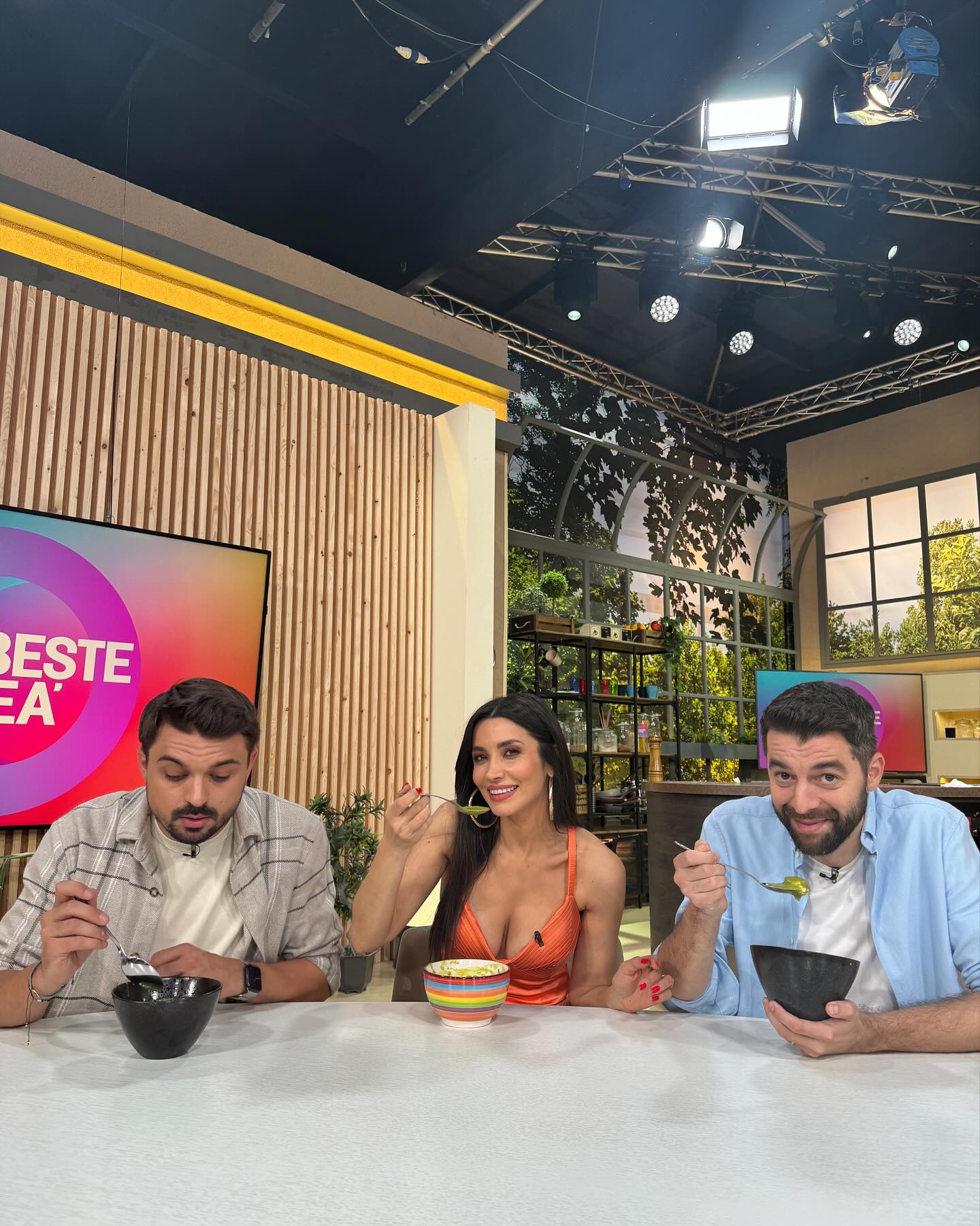 Anunțul făcut despre emisiunea „Vorbește lumea” de la Pro TV. Ce se întâmplă din iunie: „Avem grijă să aducem starea de bine! Am promis”