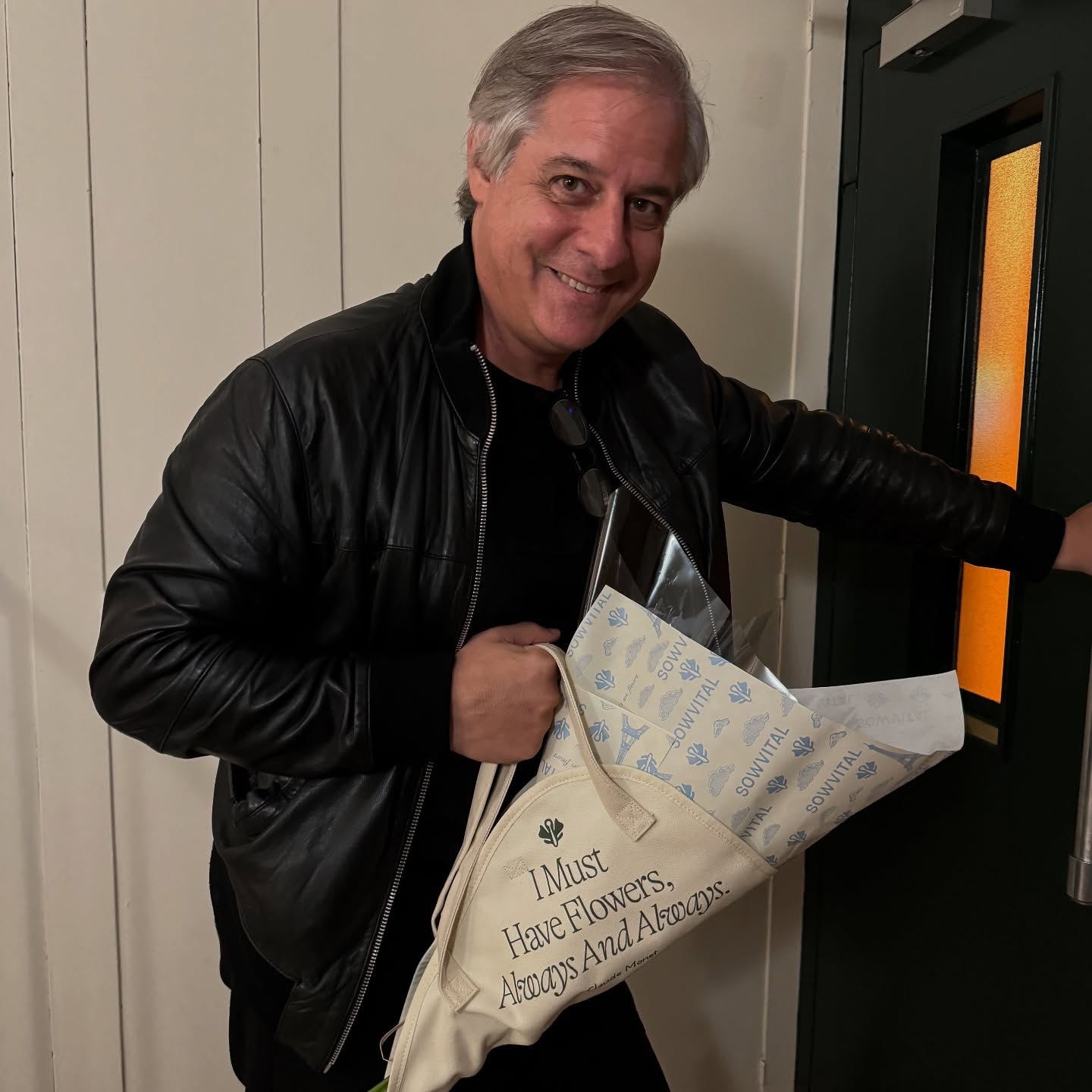 Mesajul Andreei Esca pentru soțul ei, care a împlinit 55 de ani: „Tu ții direcția”. Cu ce se ocupă Alexandre Eram, care s-a născut în Michigan, Detroit